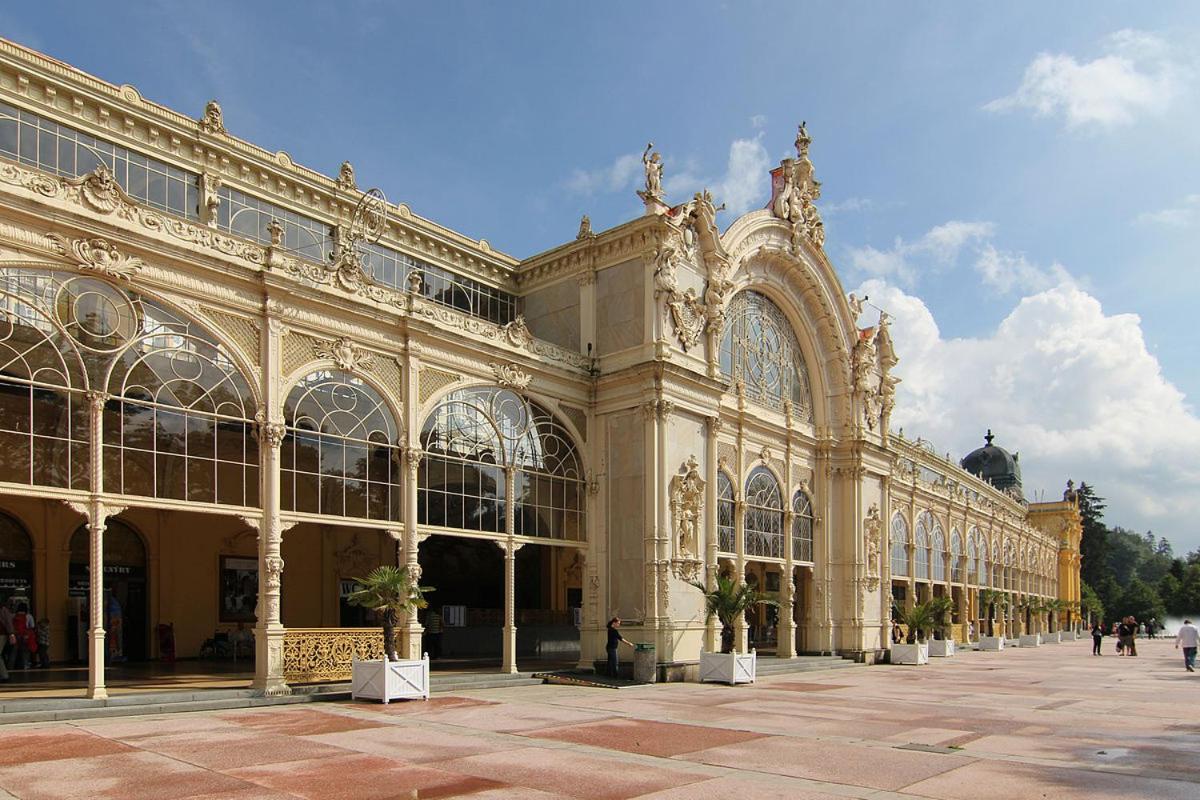Anzio Apartments Marianske Lazne Exterior photo