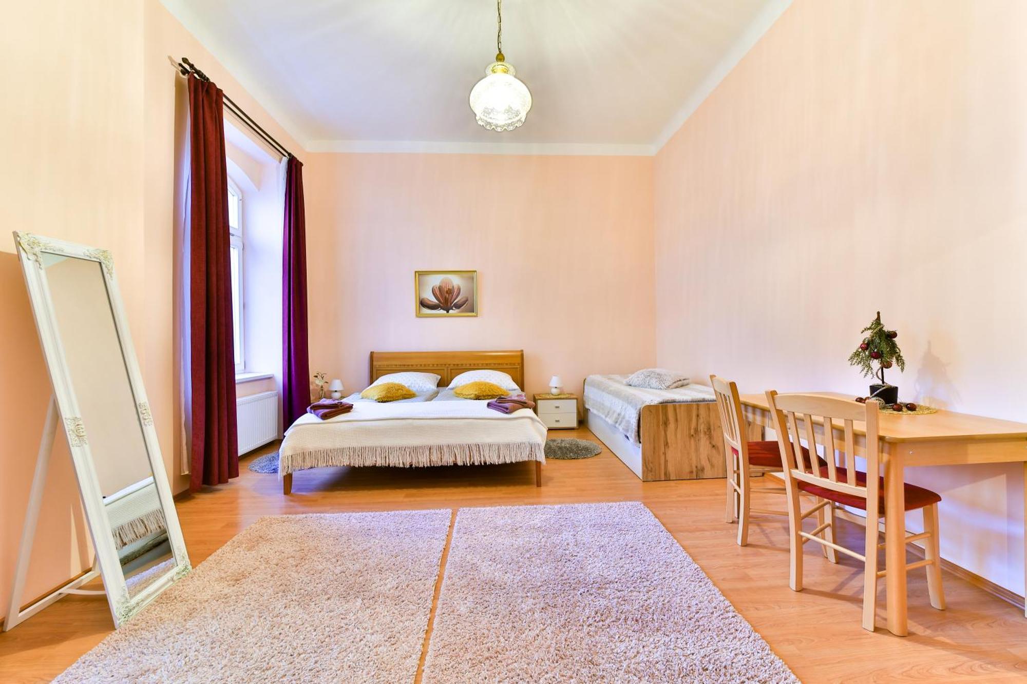 Anzio Apartments Marianske Lazne Room photo
